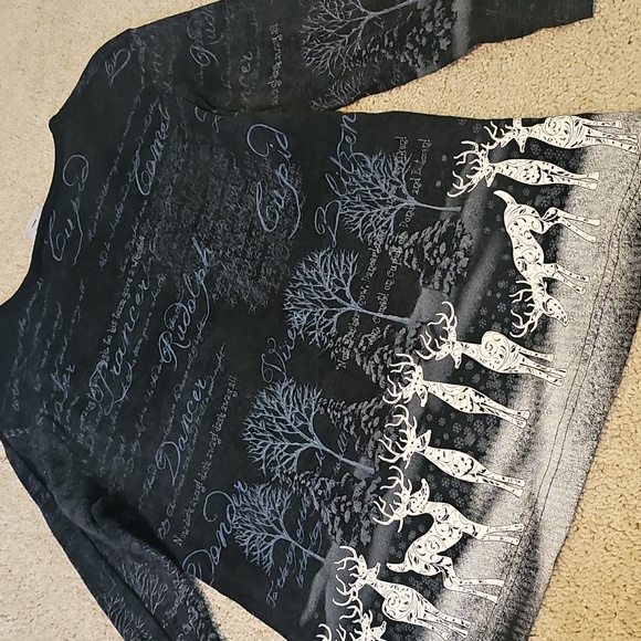 Affliction Black and White Reindeer Long Sleeve Tee - Picture 4 of 4